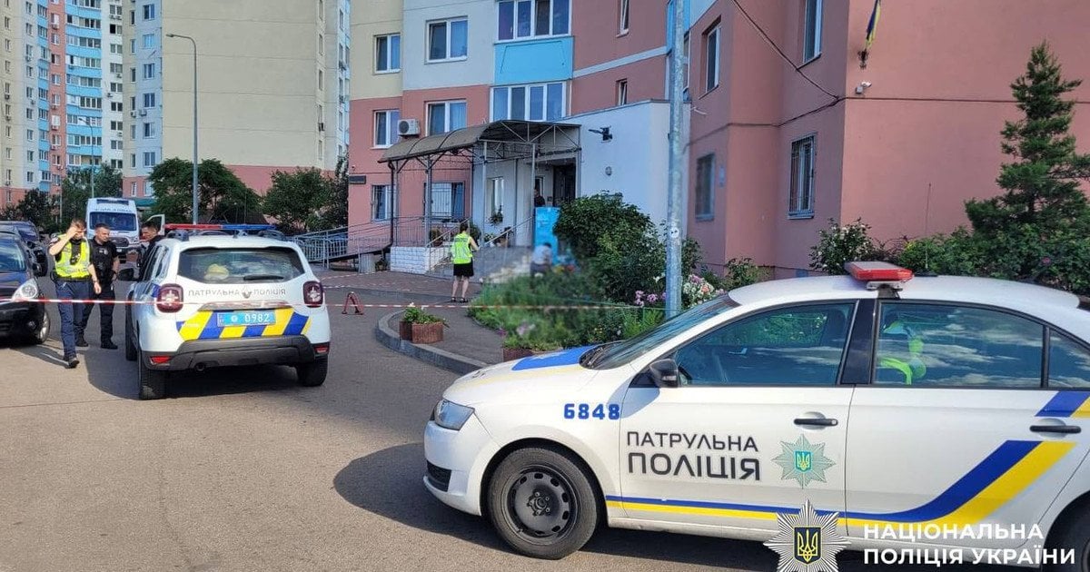 Дитина випала з вікна