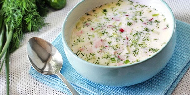 Окрошка: п’ять смачних рецептів на різній основі