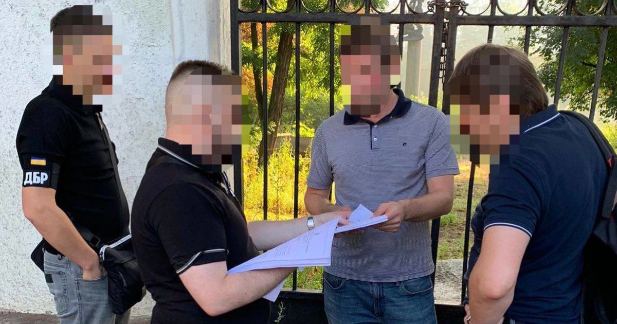 Киевские депутаты организовали дерзкую схему уклонения от службы