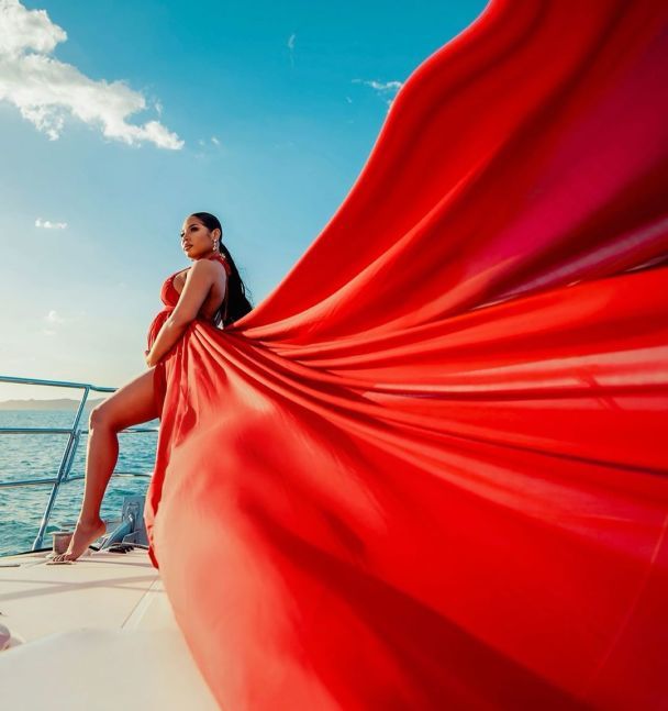 instagram.com/kasi.b