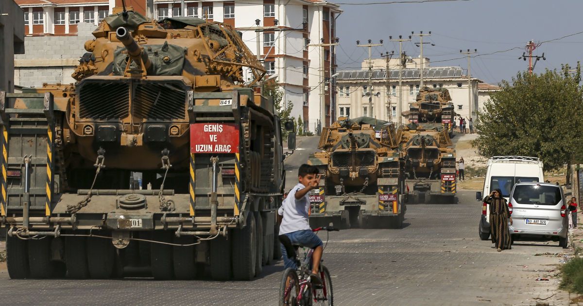 Турция заявила об окончании военной операции на севере Сирии