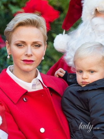 Княгиня Шарлін із сином Жаком