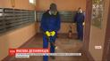Массовая дезинфекция подъездов: чем именно обрабатывают и помогает ли это