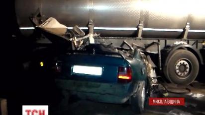 Поблизу Миколаєва сталась смертельна ДТП за участю військових