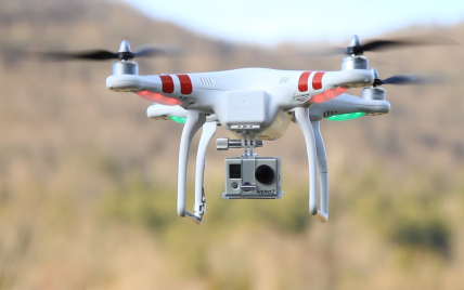 У США дрон здійснив першу автономну доставку пошти в населений пункт