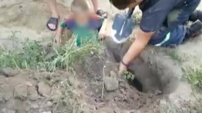 В Винницкой области мальчик застрял в норе