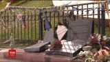 На Институтской разбили памятник Героям Небесной Сотни