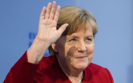 Стало відомо, яку пенсію отримуватиме Меркель після відходу з посади канцлерки