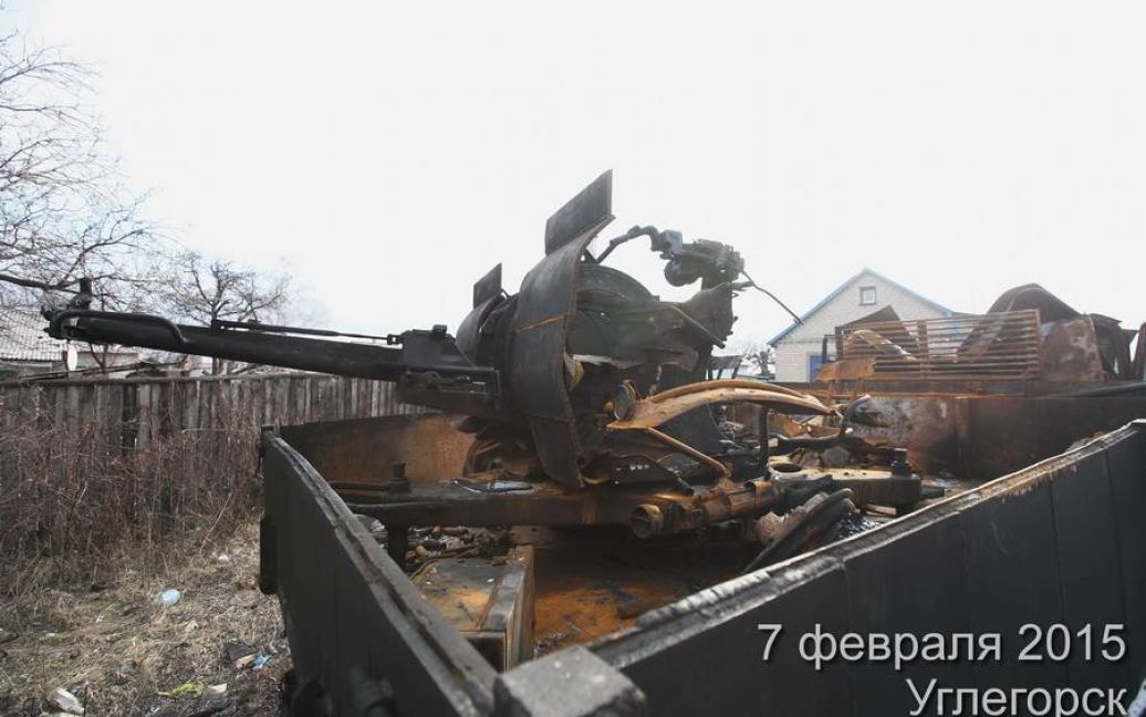 Разрушенный Углегорск после артобстрелов / © sirgis.info