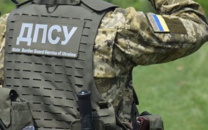 На Буковине стреляли у пограничника: 22-летний парень в тяжелом состоянии