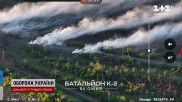 Кидають в'язнів на штурми та б'ють КАБами! На Покровському напрямку гаряче!