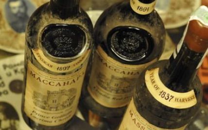 "Массандра" собирается судиться с создателями вин-дубликатов в Украине