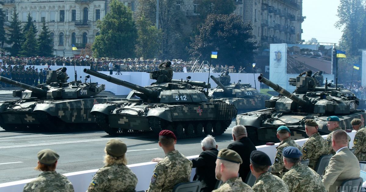 Україна піднялась на три сходинки в рейтингу найсильніших армій світу: які позиції у сусідніх країн