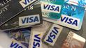 В оккупированном Крыму начали действовать банковские карты Visa и Mastercard