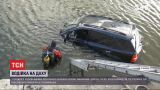 Водійка на даху: у Харкові авто з дороги злетіло в річку