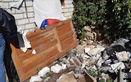 В Одессе женщина вместе с маленьким ребенком жила в заброшенном доме в антисанитарии: что случилось