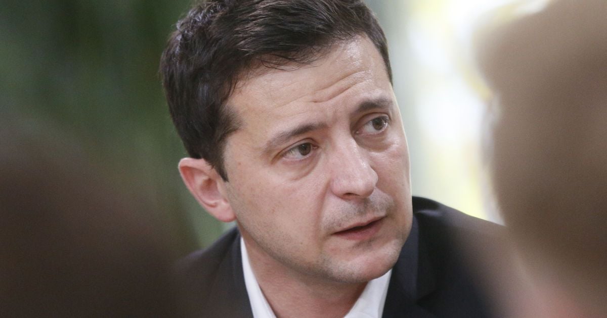 Зеленский пообщался с Роухани о расследовании авиакатастрофы возле Тегерана