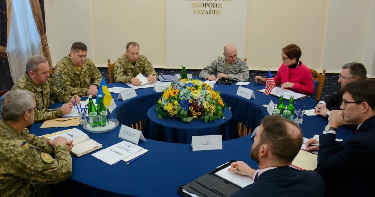 Муженко прийняв Волкера і Йованович для розмови про АТО і співпрацю з США