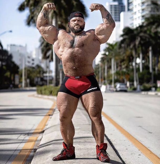 Илья "Голем" Ефимчик / Фото: instagram.com/supersportguru