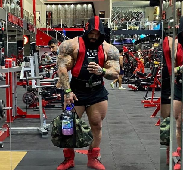 Илья "Голем" Ефимчик / Фото: instagram.com/supersportguru