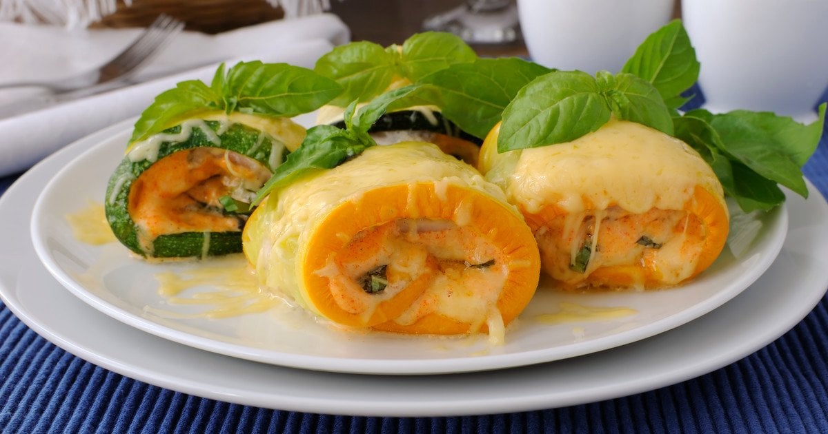 Рулет из кабачков с сыром и морковью
