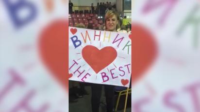 Шанувальники Олега Винника розповіли, за що вони його люблять
