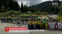 В лагере "Артек" на Буковеле сплели самую паутину дружбы
