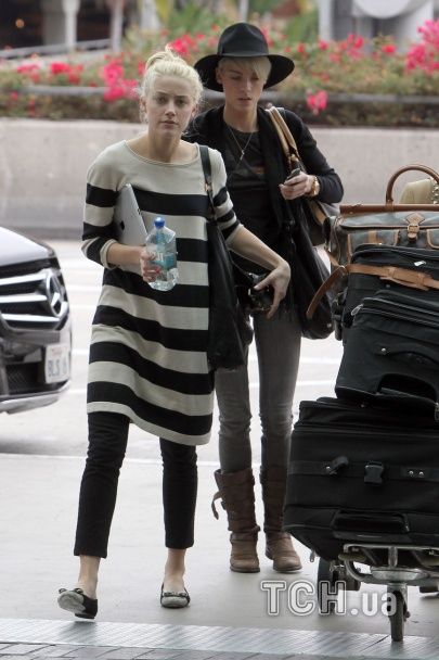 Западные СМИ вспоминают Эмбер лесбийский роман / © East News