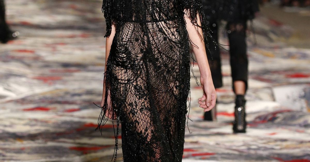 Коллекця Alexander McQueen прет-а-порте сезона весна-лето 2017 / © East News