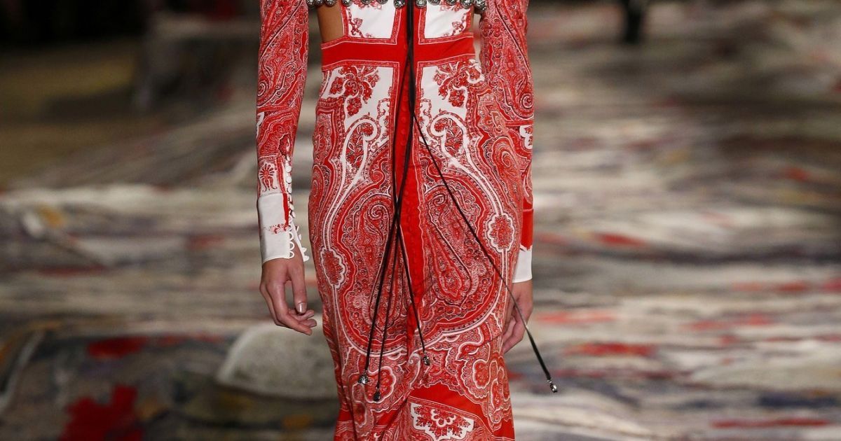 Коллекця Alexander McQueen прет-а-порте сезона весна-лето 2017 / © East News
