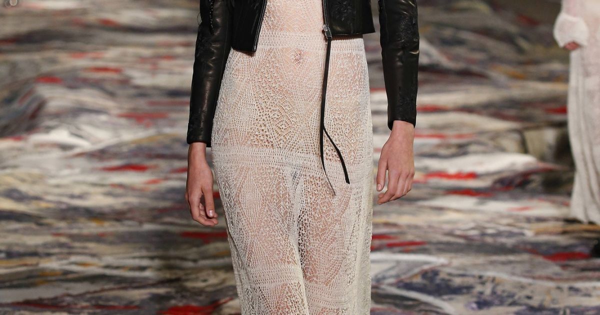 Коллекця Alexander McQueen прет-а-порте сезона весна-лето 2017 / © East News