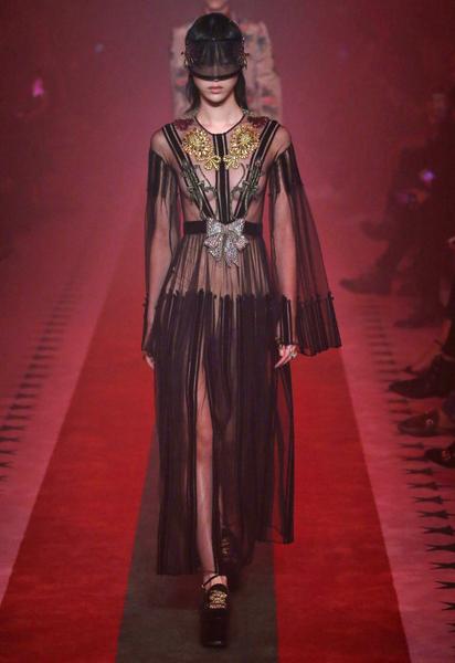 Коллекция Gucci прет-а-порте сезона весна-лето 2017 / © East News