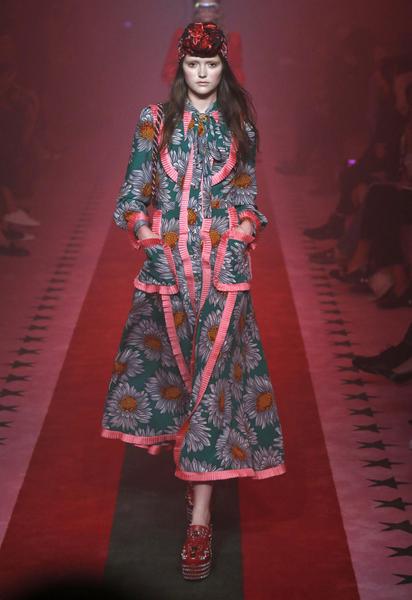 Коллекция Gucci прет-а-порте сезона весна-лето 2017 / © East News
