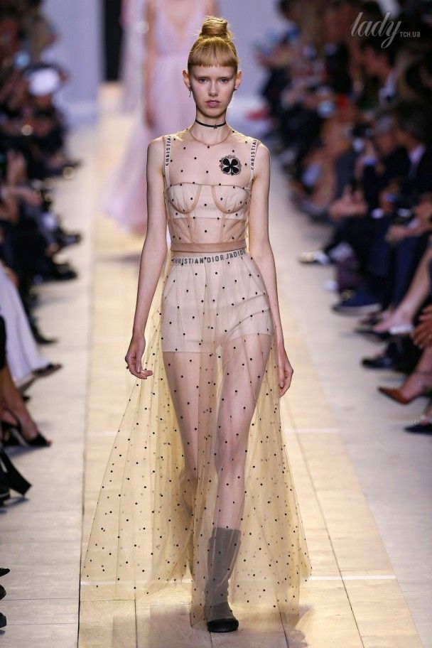 Коллекция Christian Dior прет-а-порте сезона весна-лето 2017 / © East News