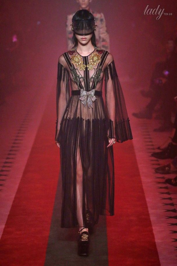Коллекция Gucci прет-а-порте сезона весна-лето 2017 / © East News
