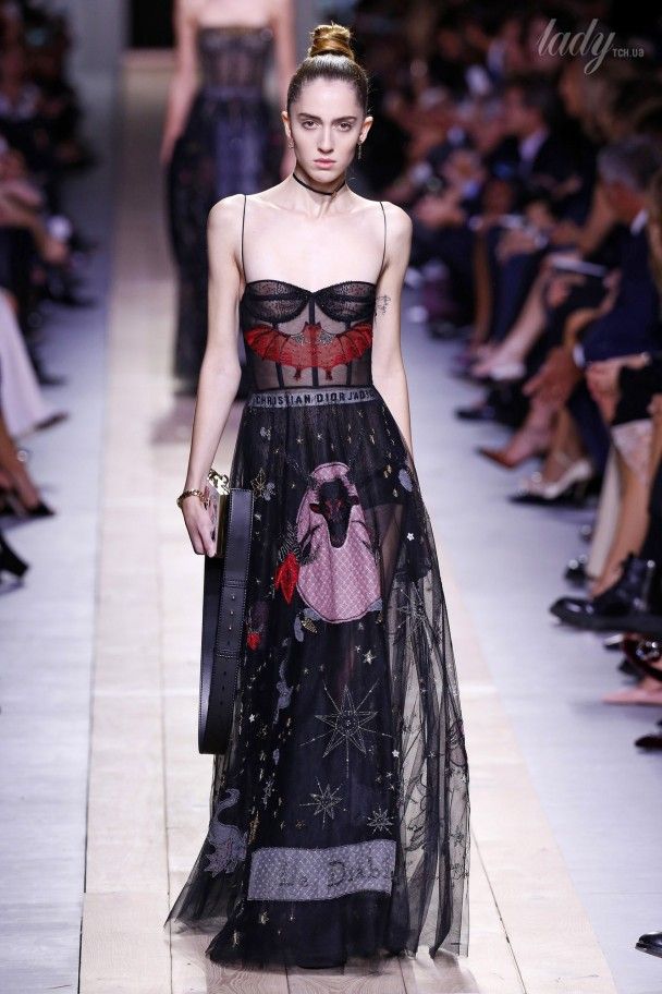 Коллекция Christian Dior прет-а-порте сезона весна-лето 2017 / © East News