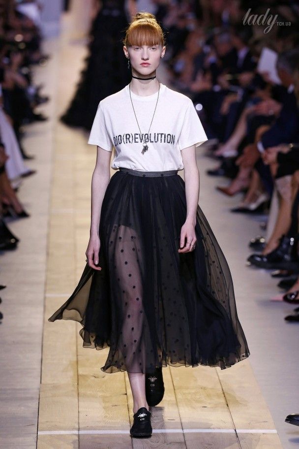 Коллекция Christian Dior прет-а-порте сезона весна-лето 2017 / © East News