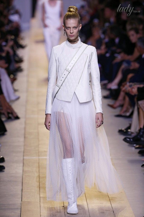 Коллекция Christian Dior прет-а-порте сезона весна-лето 2017 / © East News