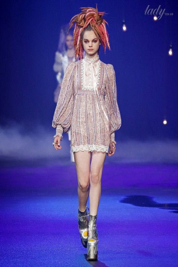 Коллекция Marc Jacobs &nbsp;прет-а-порте сезона весна-лето 2017 / © East News