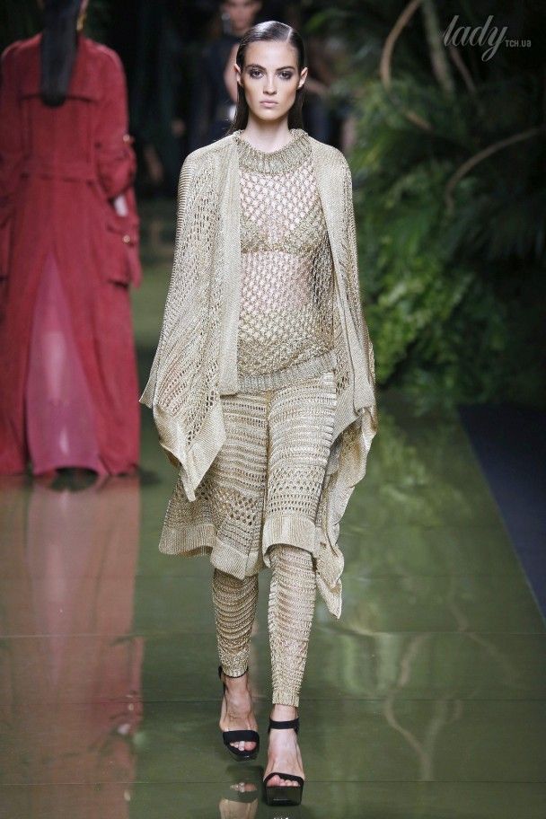 Коллекция Balmain прет-а-порте сезона весна-лето 2017 / © East News