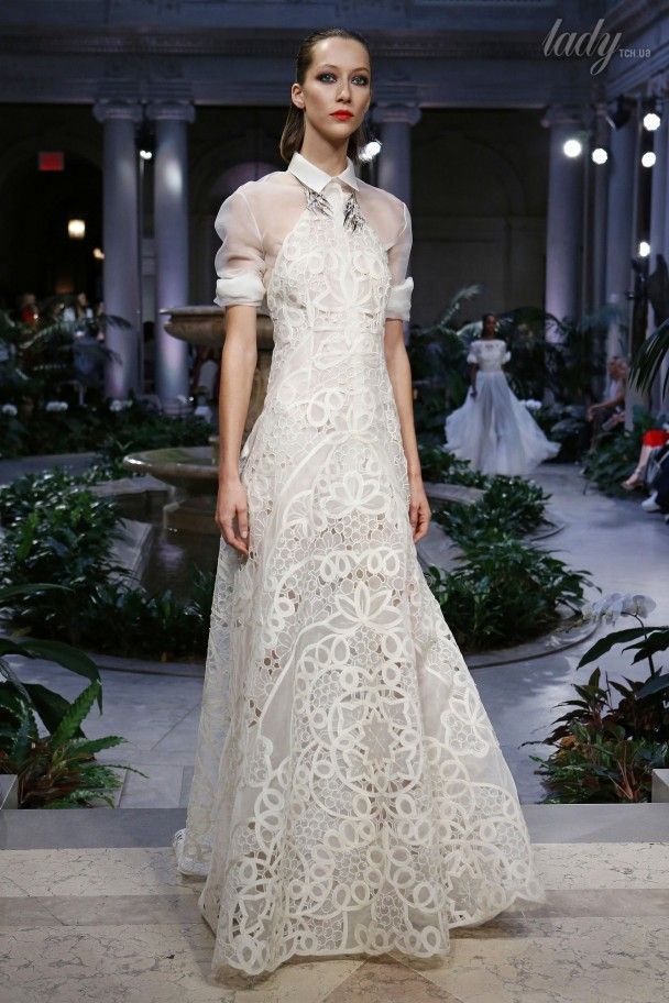 Коллекция Carolina Herrera прет-а-порте сезона весна-лето 2017 / © East News