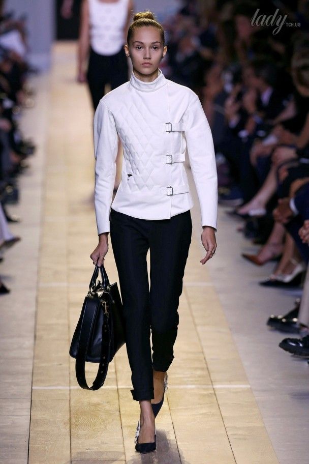 Коллекция Christian Dior прет-а-порте сезона весна-лето 2017 / © East News