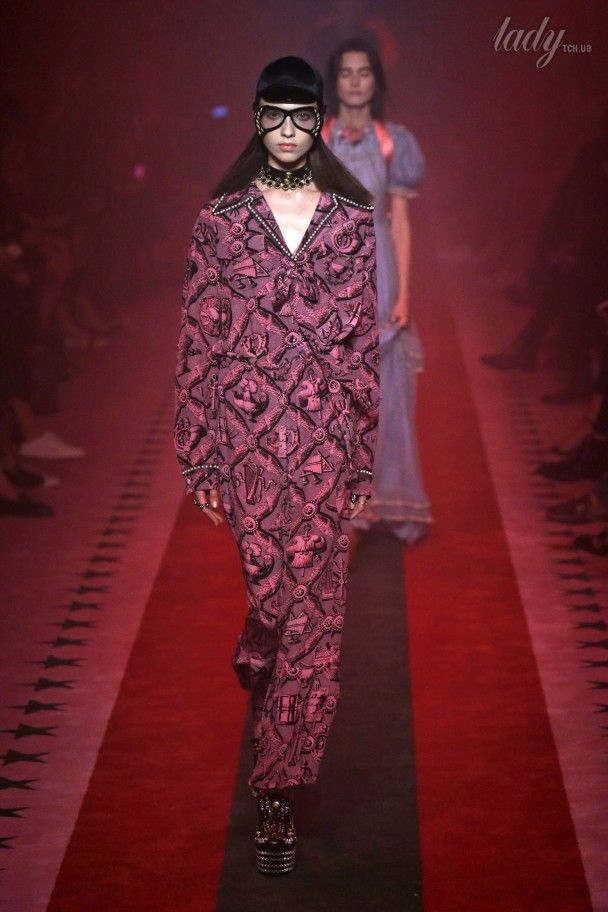 Коллекция Gucci прет-а-порте сезона весна-лето 2017 / © East News