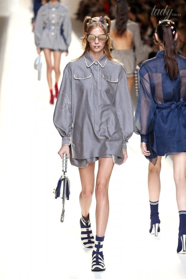 Коллекция Fendi прет-а-порте сезона весна-лето 2017 / © East News