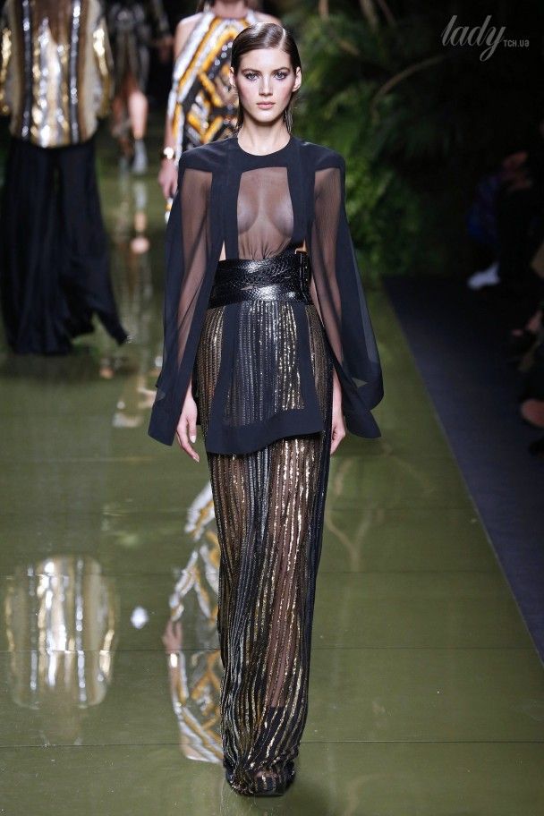 Коллекция Balmain прет-а-порте сезона весна-лето 2017 / © East News