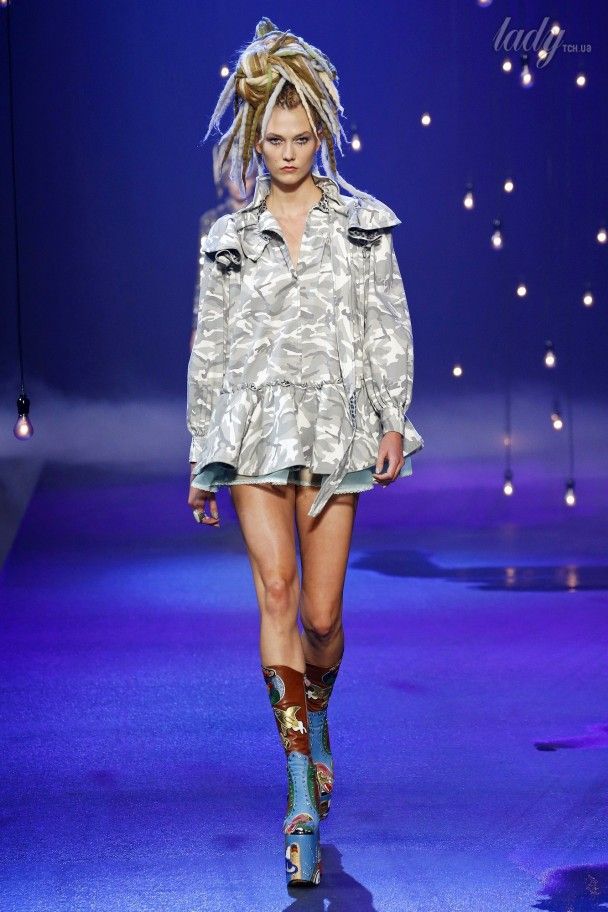 Коллекция Marc Jacobs &nbsp;прет-а-порте сезона весна-лето 2017 / © East News