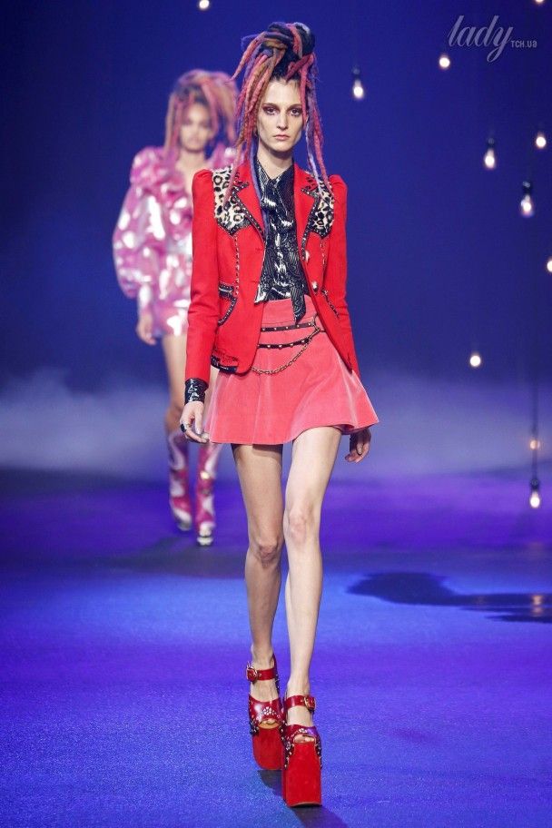 Коллекция Marc Jacobs &nbsp;прет-а-порте сезона весна-лето 2017 / © East News