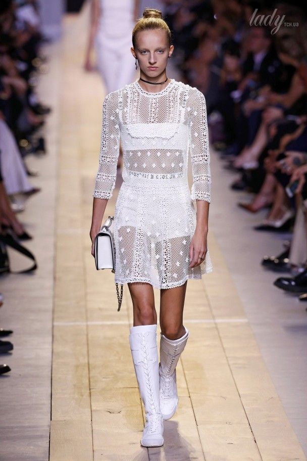 Коллекция Christian Dior прет-а-порте сезона весна-лето 2017 / © East News