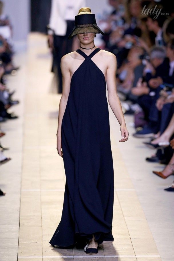Коллекция Christian Dior прет-а-порте сезона весна-лето 2017 / © East News