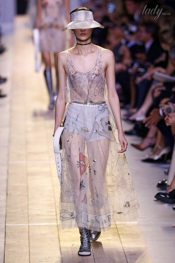 Коллекция Christian Dior прет-а-порте сезона весна-лето 2017 / © East News